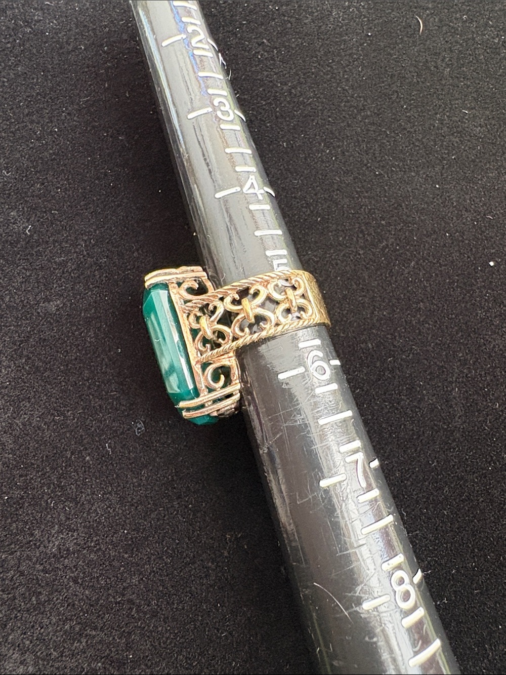 JTV Gold Filigree Ring with Emerald-Green Stone